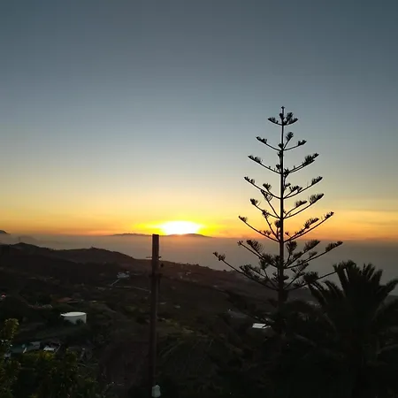 2faros Διαμέρισμα *